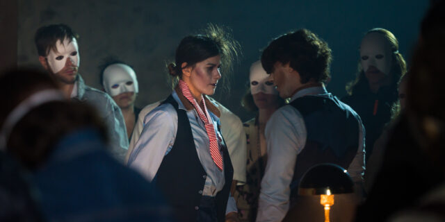 Είδαμε το “Don’t Look Back” του Γιάννη Χουβαρδά – Κι έγινε η απώλεια συνήθειά μας