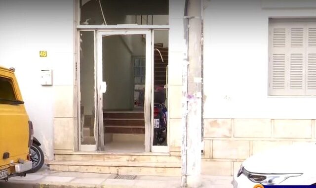 Περιστέρι: Έκρηξη σε είσοδο πολυκατοικίας