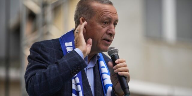 Τουρκία: Απίστευτη “κρυφή” προπαγάνδα από τα κρατικά κανάλια υπέρ του Ερντογάν