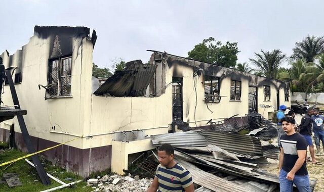 Γουιάνα: Έφηβη προκάλεσε τη φωτιά που σκότωσε 19 μαθήτριες – Θύμωσε επειδή της πήραν το κινητό