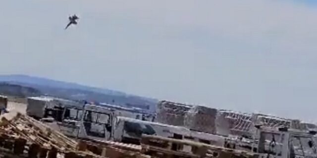 Βίντεο – σοκ από την Ισπανία: Συντριβή μαχητικού αεροσκάφους F-18