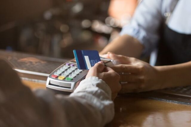 Cardlink: Ανοδική κινείται η αγορά καρτών και στο πρώτο τρίμηνο του 2023