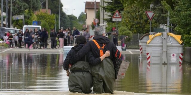 Η Ιταλία μετρά τις πληγές της από τις πλημμύρες: Αυξάνονται οι νεκροί, πάνω από 20.000 άστεγοι