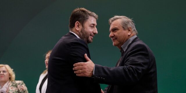 ΠΑΣΟΚ: Δεν υπάρχει προσωπικό πρόβλημα με τον Καστανίδη