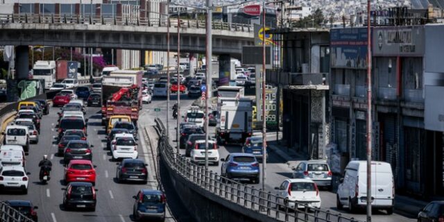 Κίνηση στους δρόμους: Μεγάλες καθυστερήσεις στον Κηφισό – LIVE ΧΑΡΤΗΣ