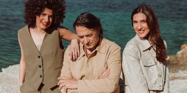 Γιάννης Κότσιρας, Μυρτώ Βασιλείου και Δήμητρα Μπουλούζου στο Βεάκειο Θέατρο Πειραιά