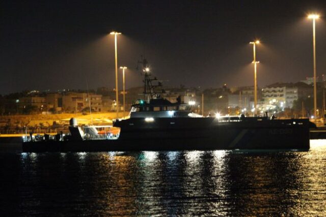 Θρίλερ στην Κρήτη: Αγνοούνται δύο άνδρες που επέβαιναν σε βάρκα