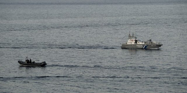 Τρεις μετανάστες νεκροί από το ναυάγιο στη Μύκονο – Σε εξέλιξη επιχείρηση του Λιμενικού