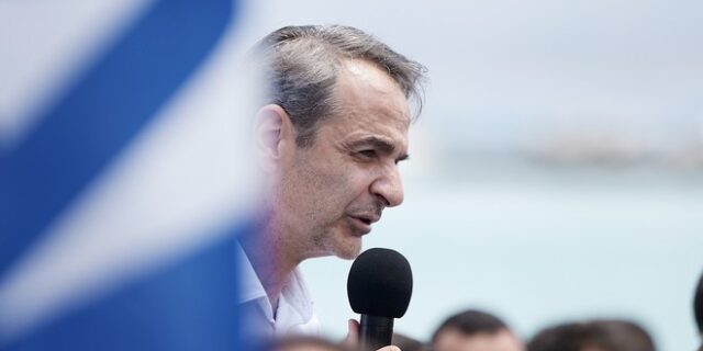 Μητσοτάκης προς Ανδρουλάκη: Μείνε στην αντιπολίτευση με τον Τσίπρα
