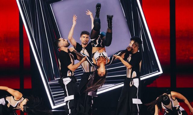 Eurovision 2023: “Γκρεμίστηκε” το στάδιο με τη Noa του Ισραήλ – Ο σέξι χορός της