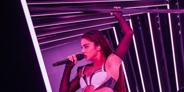 Eurovision 2023: Η τραγουδίστρια του Ισραήλ έβαλε “φωτιά” στην αρένα με τον προκλητικό της χορό