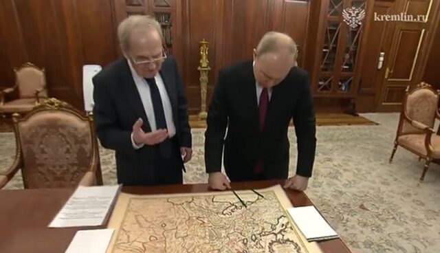 Ρωσία: Το λάθος του Πούτιν με τον χάρτη 400 ετών και η πρέπουσα “απάντηση”