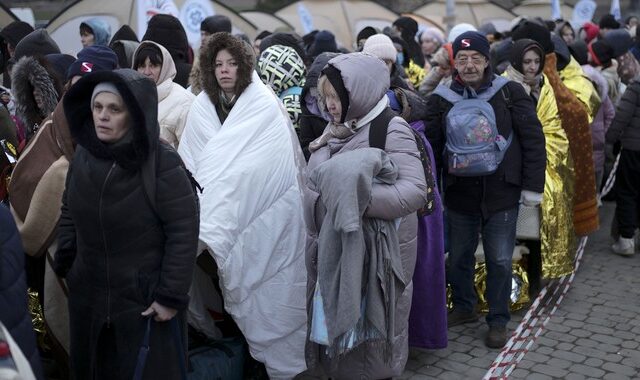 Πάνω από 70 εκατομμύρια εσωτερικά εκτοπισμένοι σε όλο τον κόσμο το 2022 – Οι βασικότερες αιτίες