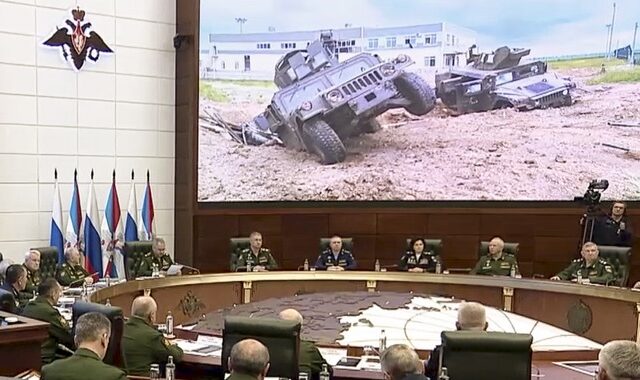 Ρωσία: Με νέες επιθέσεις απειλεί ο διοικητής του “Σώματος Ρώσων Εθελοντών” – “Σκληρή απάντηση” υπόσχεται η Μόσχα