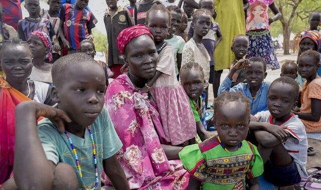 Σουδάν: Παραμένει ανέφικτη η παράδοση της ανθρωπιστικής βοήθειας, παρά την κατάπαυση πυρός