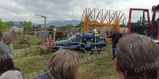 Λάρισα: ΙΧ αυτοκίνητο προσέκρουσε σε καρότσα – Σκοτώθηκε ακαριαία ο ηλικιωμένος οδηγός