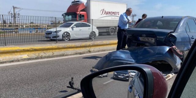 Κίνηση στους δρόμους: Χάος στον Κηφισό λόγω τροχαίου – LIVE ΧΑΡΤΗΣ