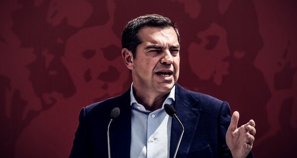 Ο Αλέξης Τσίπρας παρουσιάζει το κυβερνητικό πρόγραμμα του ΣΥΡΙΖΑ  – LIVE ΕΙΚΟΝΑ
