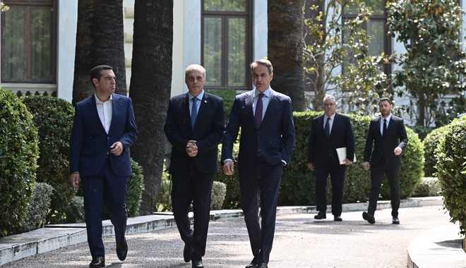 Ολοκληρώθηκε η σύσκεψη των πολιτικών αρχηγών υπό την ΠτΔ – Υπηρεσιακός πρωθυπουργός ο Ιωάννης Σαρμάς