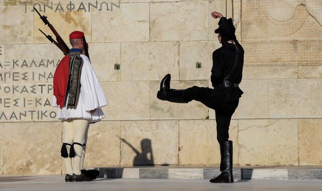 Γενοκτονία Ποντίων: Τα μηνύματα των πολιτικών αρχηγών για την ημέρα μνήμης