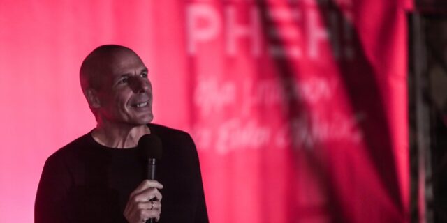 Βαρουφάκης: “Η ενότητα της Αριστεράς είναι εφικτή αν παραμερίζουμε τα ‘εγώ’ μας”