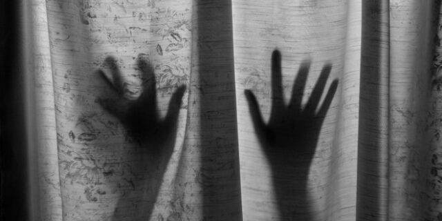 Θεσσαλονίκη: 34χρονος επιχείρησε να βιάσει γυναίκα σε είσοδο πολυκατοικίας