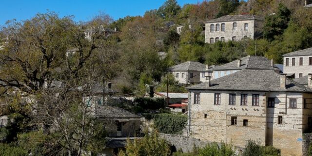 Ιωάννινα: Επιχείρηση διάσωσης γυναίκας που τραυματίστηκε στο Ζαγόρι, ενώ προσπαθούσε να βγάλει φωτογραφία