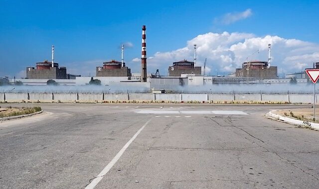 Ζαπορίζια: Αναστάτωση καθώς η Ρωσία εκκενώνει πόλεις – Ανησυχία για την ασφάλεια του πυρηνικού εργοστασίου