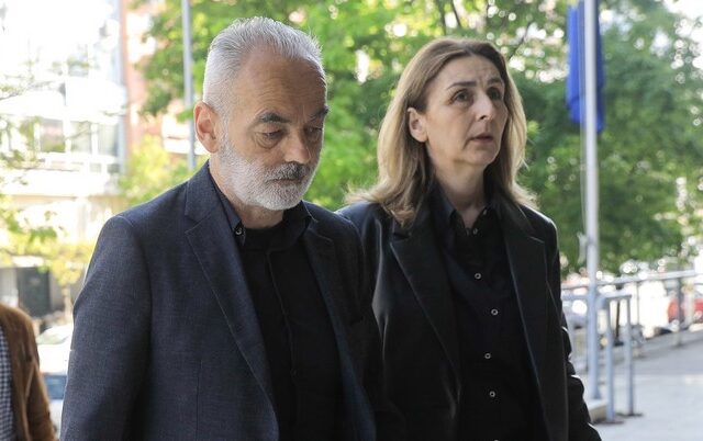 Δίκη για δολοφονία Καμπανού: “Όχι άλλη ατιμωρησία στην Ελλάδα” είπε η μητέρα του Άλκη