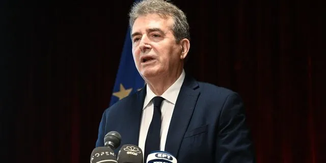 Χρυσοχοΐδης για οπαδική βία: “Θα μας βρουν απέναντι – Είμαστε εδώ για να τους διαλύσουμε”