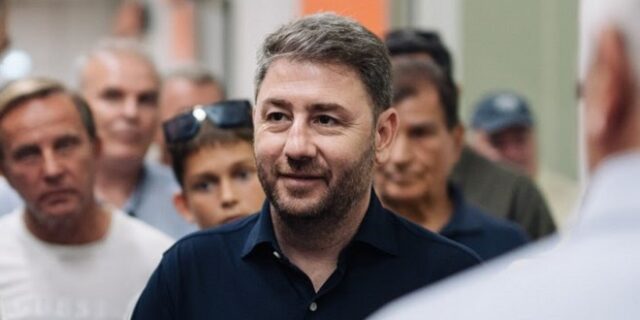 Ανδρουλάκης: “Το ΠΑΣΟΚ είναι εδώ για να μπει ανάχωμα στην παντοδυναμία της συντηρητικής παράταξης”