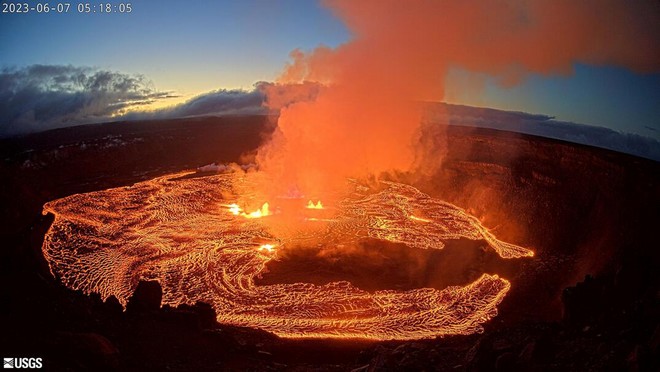 Χαβάη: Εξερράγη το ηφαίστειο Κιλαουέα – Απόκοσμες εικόνες