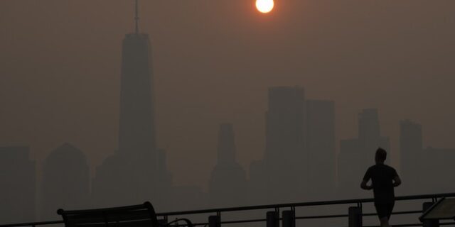 Πυρκαγιές στον Καναδά: Ο καπνός από τις φωτιές έφτασε στην Ευρώπη – Τι λένε οι επιστήμονες
