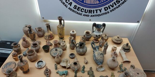 Εντοπίστηκαν αρχαία αντικείμενα σε δασική περιοχή της Πάρνηθας