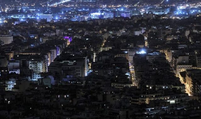 ΥΠΕΝ: Σύσκεψη για αποφυγή μπλακ άουτ ενόψει της καλοκαιρινής περιόδου