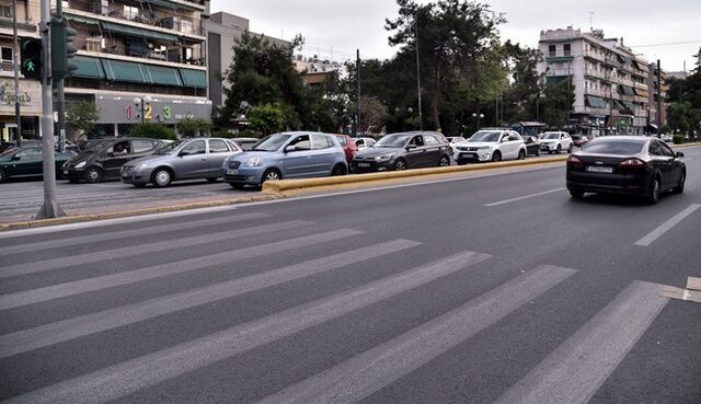 Παρασύρσεις πεζών: Τι φταίει για τα καθημερινά σχεδόν περιστατικά στους δρόμους της Αθήνας