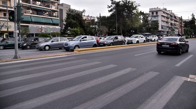 Παρασύρσεις πεζών: Τι φταίει για τα καθημερινά σχεδόν περιστατικά στους δρόμους της Αθήνας