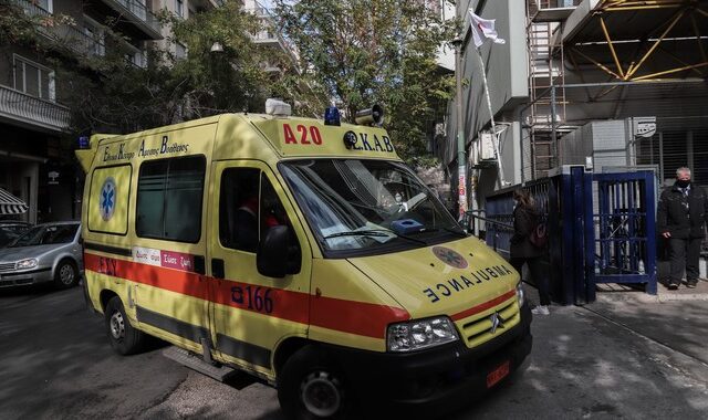 Λέρος: Ασθενής περιμένει επί 24 ώρες διασωνηλωμένη για διακομιδή σε ΜΕΘ της Αθήνας