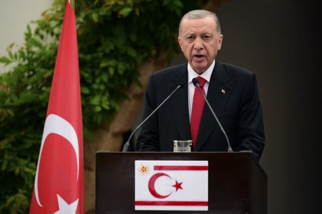 Απειλές Ερντογάν από τα Κατεχόμενα: “Αν η Ελλάδα δεν θέλει ειρήνη στο Αιγαίο, θα εφαρμόσουμε άλλες πολιτικές”