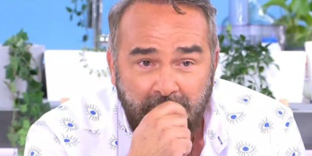 Γρηγόρης Γκουντάρας: “Λύγισε” on camera – “Μας είπαν ότι πέθανε στη γέννα το τρίτο παιδί που έκαναν οι γονείς μου”