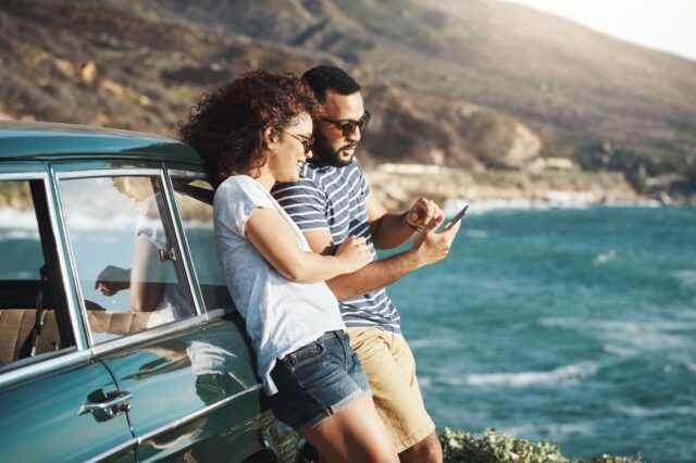5 insta summer accounts για να ταξιδέψεις πριν την άδειά σου