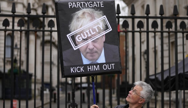 Βρετανία-Partygate: Ο Μπόρις Τζόνσον παραπλάνησε σκόπιμα το βρετανικό κοινοβούλιο