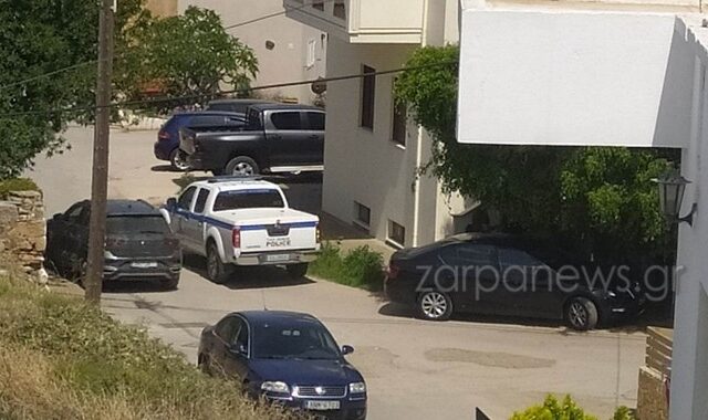 Κίσσαμος: Άνδρας ταμπουρώθηκε στο σπίτι με την οικογένειά του κι απειλεί να το ανατινάξει