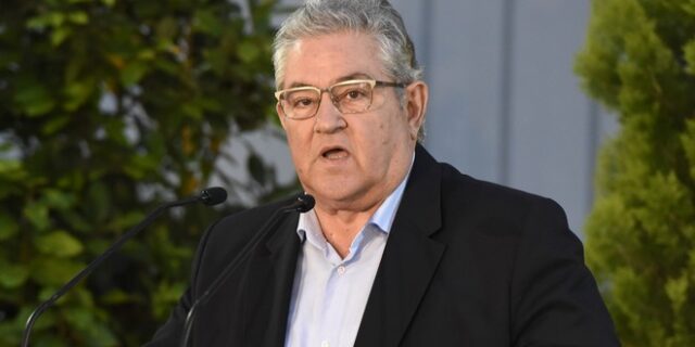 Κουτσούμπας για Πανελλήνιες: “Καλή δύναμη – Τις πιο όμορφες μέρες σας, δεν τις έχετε ζήσει ακόμη”
