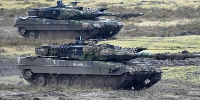 Ρωσία: Ισχυρίζεται ότι κατέλαβε γερμανικά άρματα μάχης και αμερικανικά τεθωρακισμένα