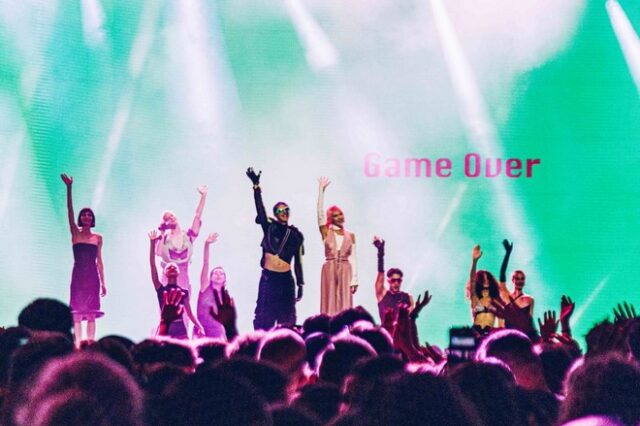 MAD VMA 2023: Τα ανατρεπτικά ντουέτα που ξεχώρισαν – Από τσιφτετέλι μέχρι “S.A.G.A.P.O.”