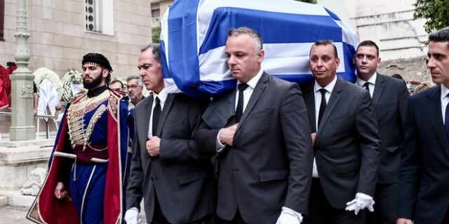 Γιάννης Μαρκόπουλος: Το τελευταίο αντίο στον σπουδαίο μουσικοσυνθέτη