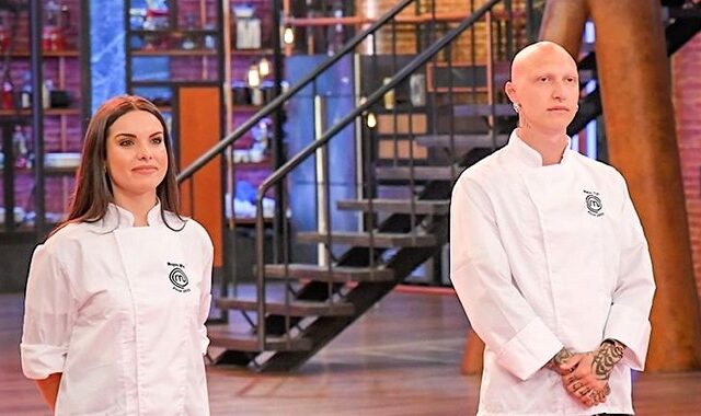 MasterChef: Απόψε ο Μεγάλος Τελικός – Μαγειρική “τραγωδία” για Μπέη και Τράκα