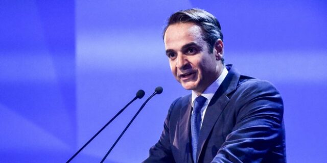 Μητσοτάκης: “Στοχεύουμε ψηλά, όμως τα πόδια μας πατάνε πολύ σταθερά στη γη”