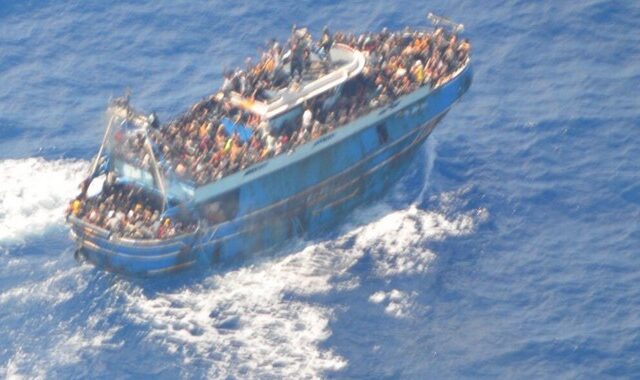Ναυάγιο στην Πύλο: Το λιμενικό απαντά στο BBC για το στίγμα του σκάφους – Οι νέες αντιφάσεις